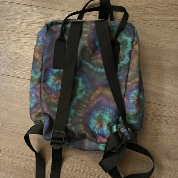 Chowie Wowie mini tie dye backpack - Picture 3 of 3